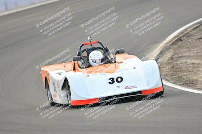 media/Jan-26-2025-CalClub SCCA (Sun) [[cfcea7df88]]/Group 6/Race/